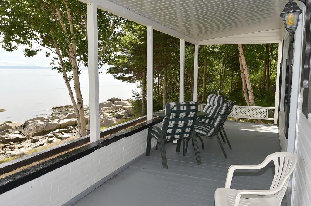Auberge Sur Mer Charlevoix Saint-Siméon Exteriör bild